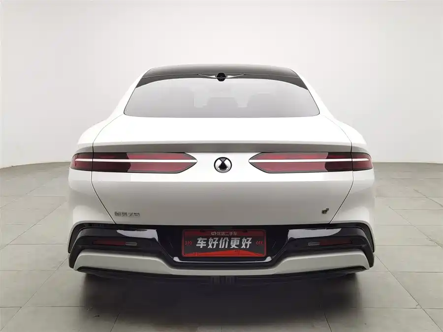900x675_0_q87_c42_autohomecar__ChxpV2lRhrGAR-zhAAEA2XZMjbM807.jpg.webp Used Denza Z9 2024 1100km four-wheel drive Ultra version