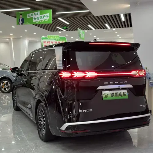 Used Denza D9 2025 DM-i smart driving version 1020 four-wheel drive flagship model