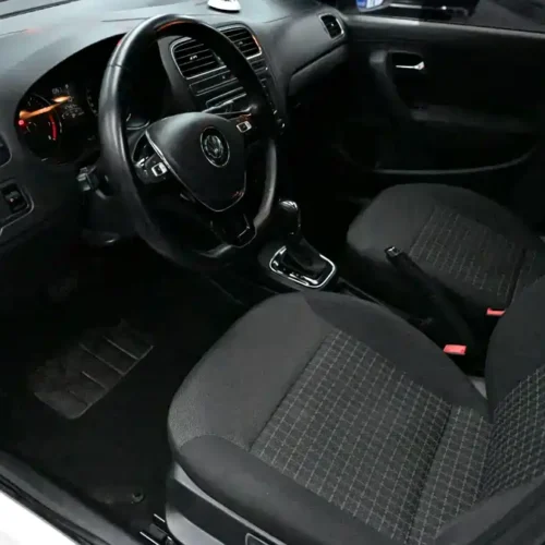 Used Volkswagen Polo 2016 1.6L automatic comfort model