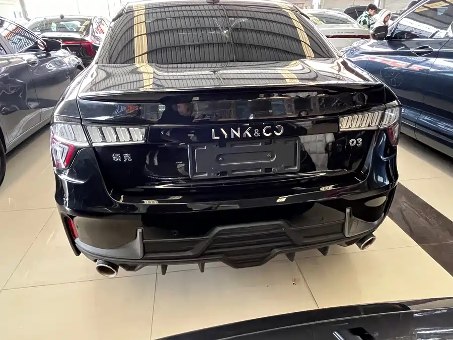 Used Lynk & Co 03 2020 1.5TD DCT Pro version