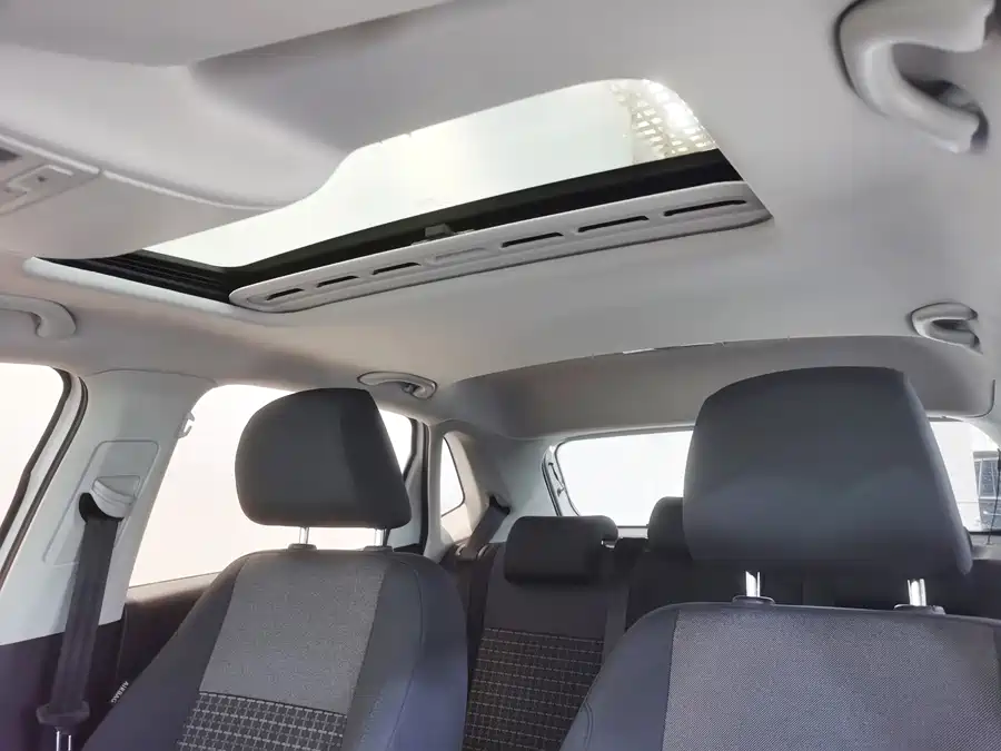 Used Volkswagen Polo 2018 1.5L automatic safety model