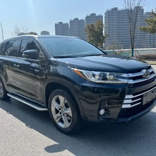 Used Toyota Highlander 2021 2.0T two-wheel drive luxury version 7 seats