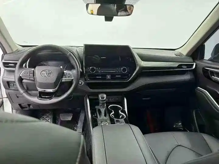 900x675_0_q87_c42_autohomecar__ChxpV2m2IHqAQ-6WAAC6iDuvKpY885.jpg.webp Used Toyota Highlander 2024 380T four-wheel drive premium version 7 seats
