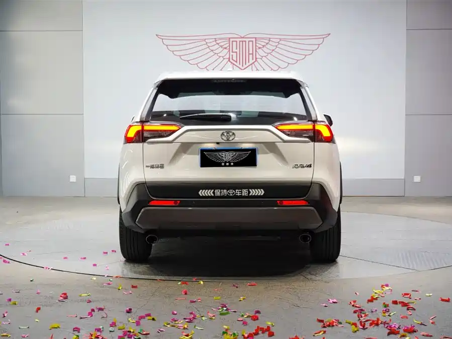 Used Toyota RAV4 Rongfang 2022 2.0L CVT two-wheel drive fashion Plus version