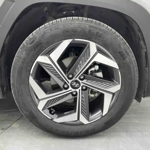 900x675_0_q87_c42_autohomecar__ChxpV2m2R1SAcmgnAAWlq3Eyhjk514.jpg.webp Used Hyundai Tucson 2021 Used Hyundai Tucson L 1.5T DCT LUX Premium Edition