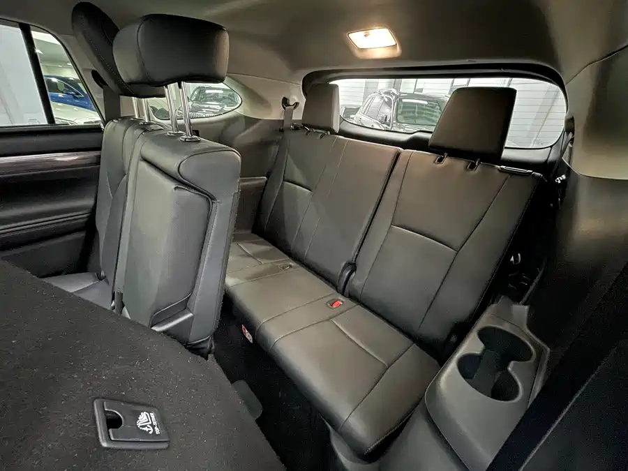 Used Toyota Highlander 2022 380T four-wheel drive supreme 7 seats