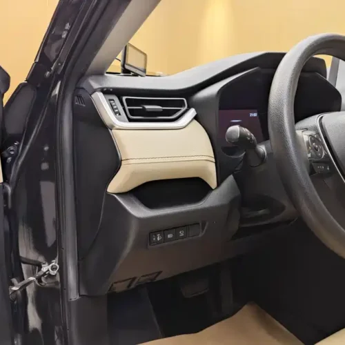900x675_0_q87_c42_autohomecar__ChxpV2m40GuAaHQeAAPbjP1L3Ic309.jpg.webp Used Toyota RAV4 Rongfang 2020 2.0L CVT two-wheel drive fashion version