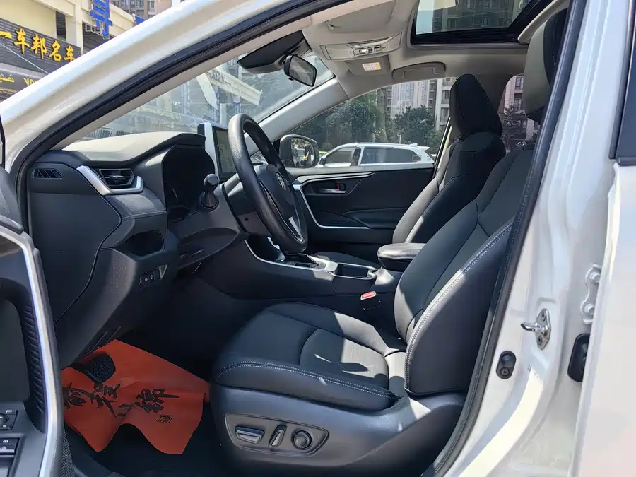 Used Toyota RAV4 Rongfang 2020 Dual Engine 2.5L E-CVT Two-wheel Drive Elite Edition