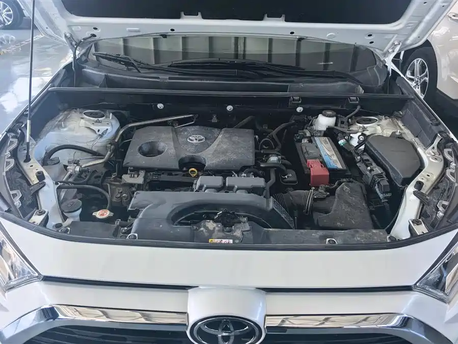 Used Toyota RAV4 Rongfang 2020 2.0L CVT two-wheel drive urban version