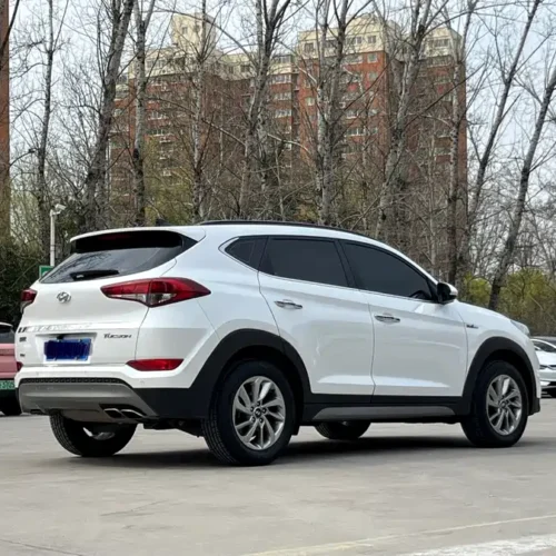 900x675_0_q87_c42_autohomecar__ChxpV2m6Q82ASW0mAAyMVs7w8NQ550.jpg.webp Used Hyundai Tucson 2018 1.6T dual-clutch two-wheel drive 15th anniversary special edition