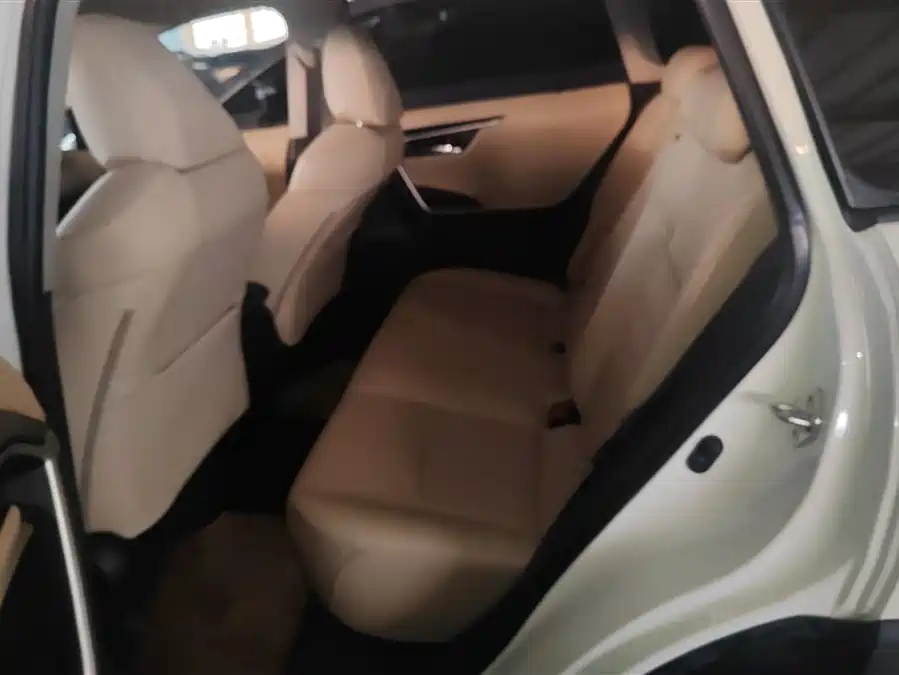 Used Toyota RAV4 Rongfang 2021 2.0L CVT two-wheel drive fashion PLUS version