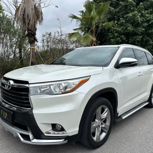 900x675_0_q87_c42_autohomecar__ChxpV2m6ctGAbNJlAA7riCpTHNY403.jpg.webp Used Toyota Highlander 2017 2.0T four-wheel drive luxury version 7 seats