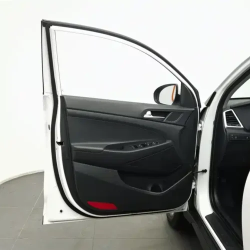 900x675_0_q87_c42_autohomecar__ChxpV2m7jj6APoOGAAEVaAKc6gE467.jpg.webp Used Hyundai Tucson 2015 1.6T dual-clutch two-wheel drive intelligent model