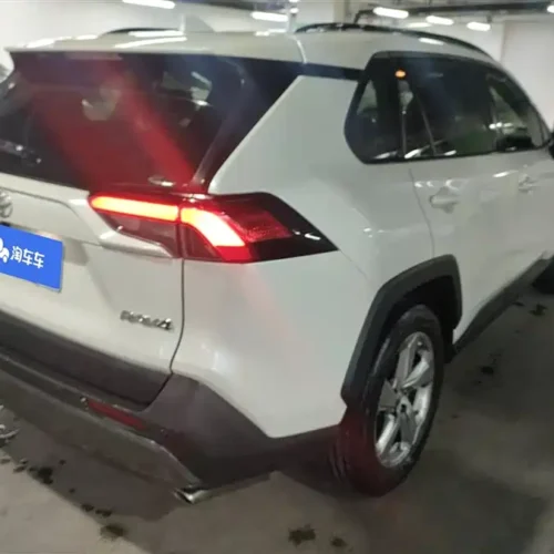 Used Toyota RAV4 Rongfang 2020 2.0L CVT two-wheel drive fashion PLUS version