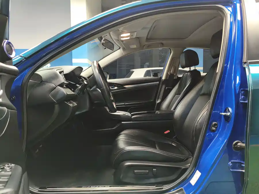 Used Honda Civic 2016 220TURBO CVT Premium Edition