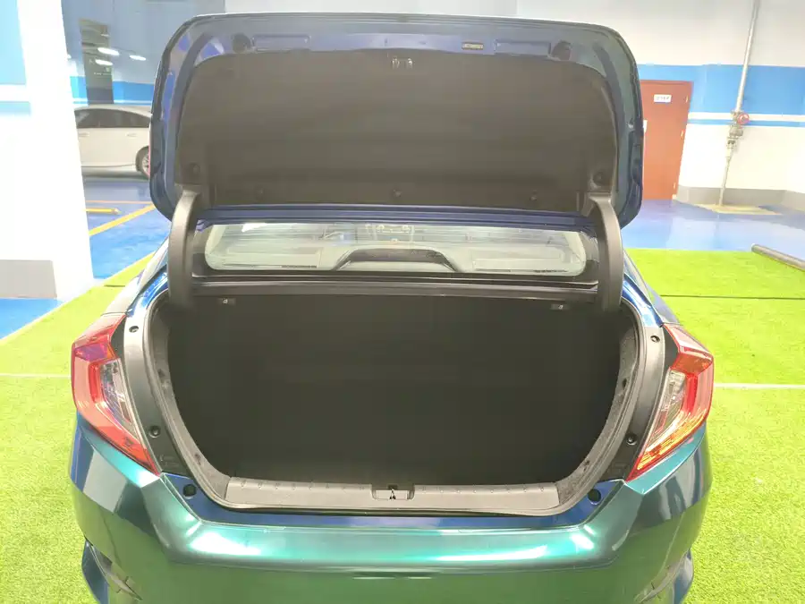 Used Honda Civic 2016 220TURBO CVT Premium Edition