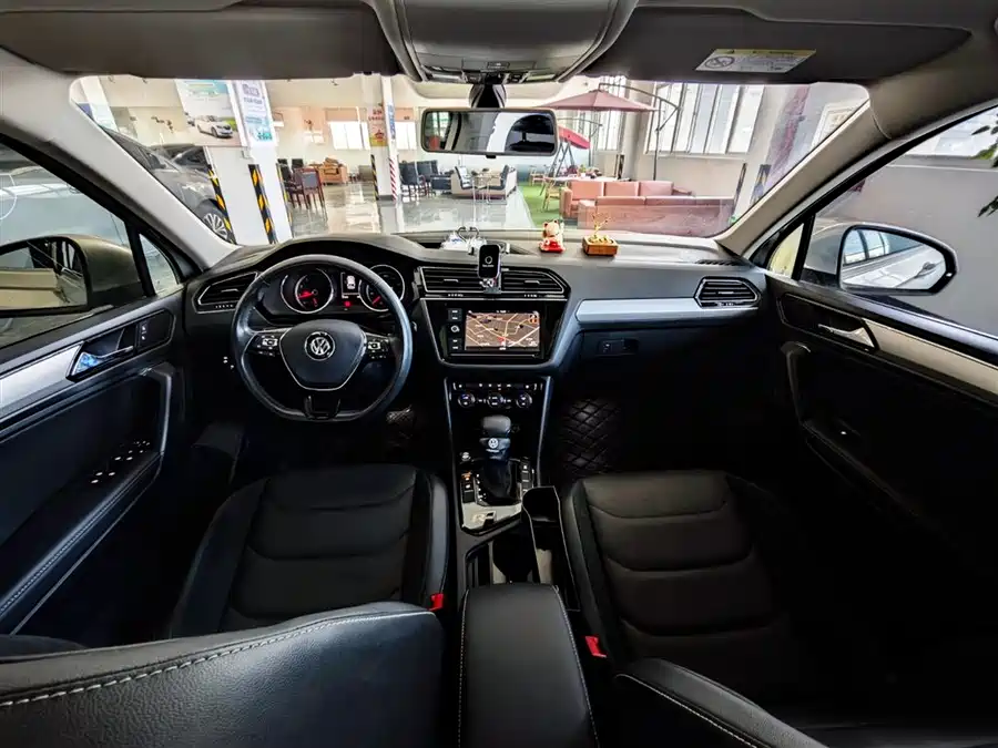 Used Volkswagen Tiguan L 2019 330TSI automatic two-wheel drive panoramic comfort version National V