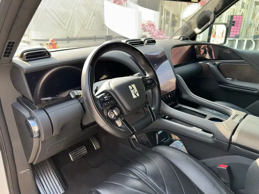 Used BYD Yangwang U8 2023 Deluxe Edition