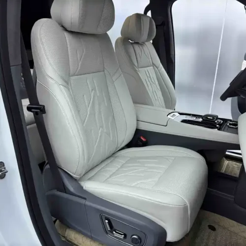 900x675_0_q87_c42_autohomecar__ChxpV2mJRtqATR3OAAUUukuRbwQ018.jpg.webp Used Zeekr 009 2024 seven-seat aisle version four-wheel drive 108kWh