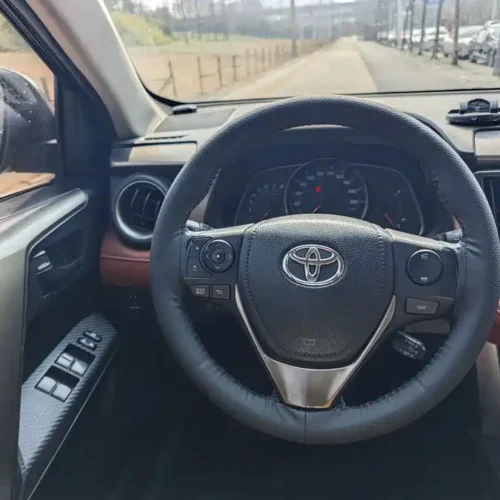 900x675_0_q87_c42_autohomecar__ChxpV2mJVsWAZ2jHAAUGSH0KYWU646.jpg.webp Used Toyota RAV4 Rongfang 2015 2.5L automatic four-wheel drive elite version