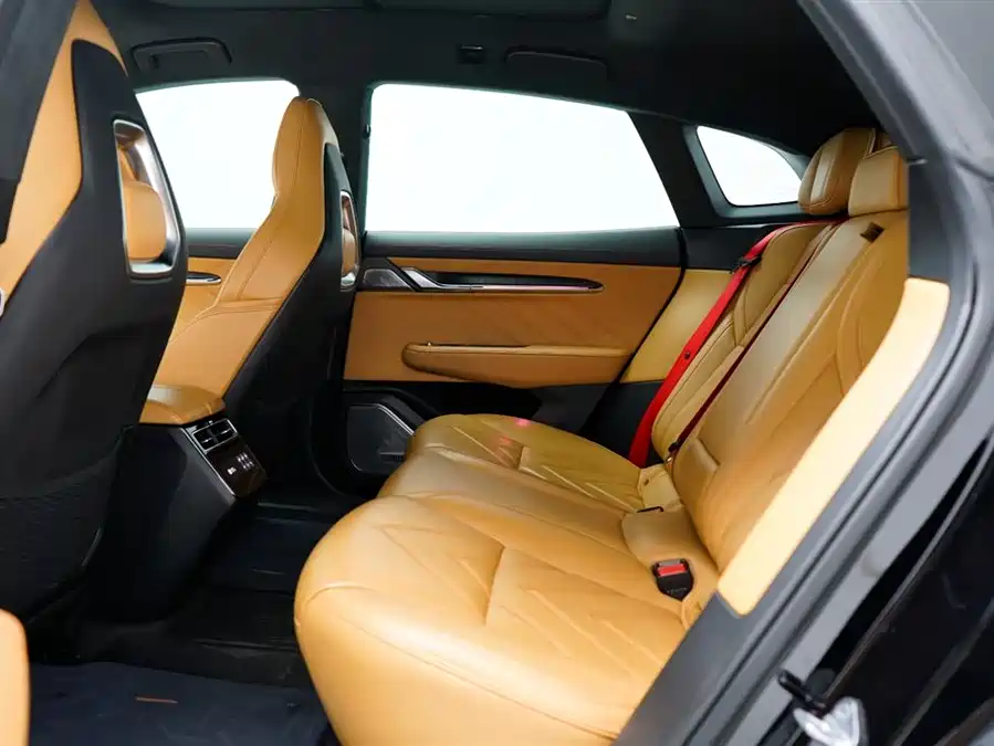 900x675_0_q87_c42_autohomecar__ChxpV2mJoxeAKxdIAAFHjISV_MQ711.jpg.webp Used Zeekr 001 2023 WE version 86kWh