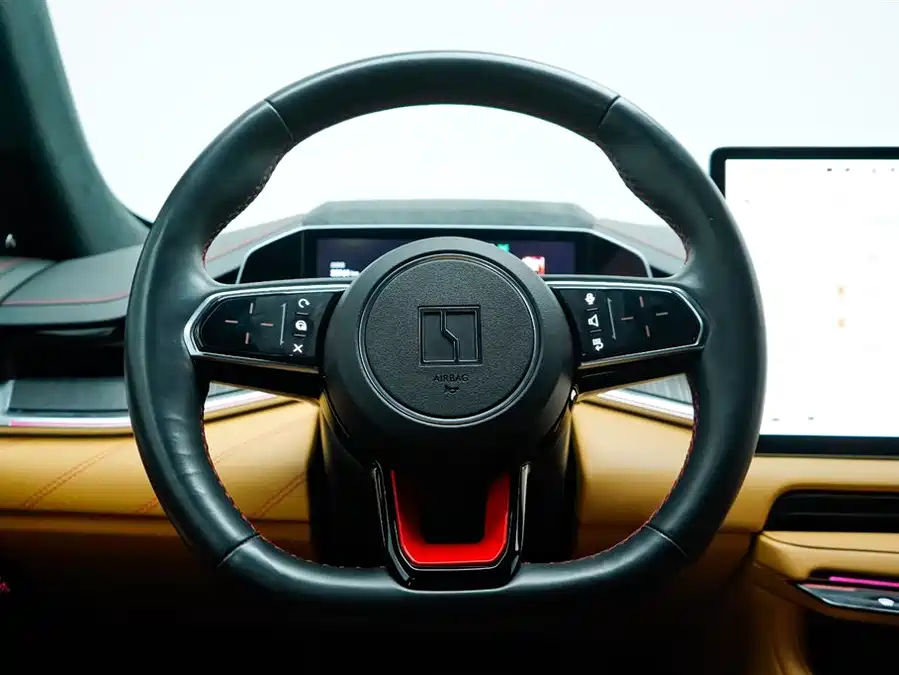900x675_0_q87_c42_autohomecar__ChxpV2mJoyGAAXkDAAE6VRE6aaM074.jpg.webp Used Zeekr 001 2023 WE version 86kWh