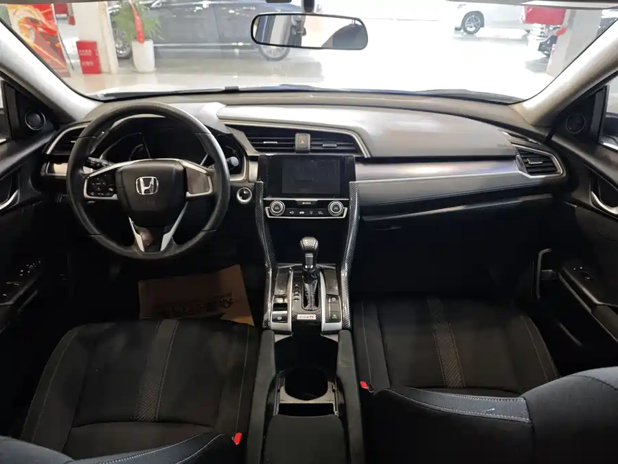 Used Honda Civic 2016 220TURBO CVT Deluxe Edition