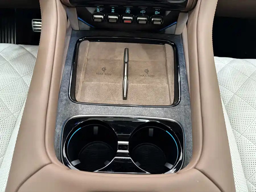 Used BYD Yangwang U8 2023 Deluxe Edition