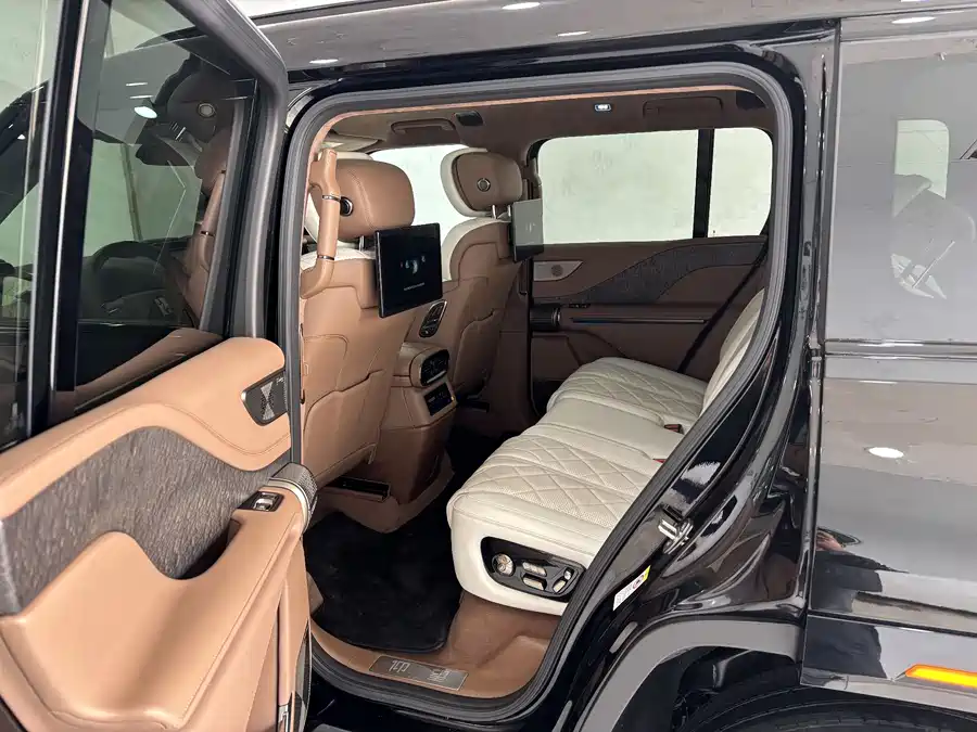 Used BYD Yangwang U8 2023 Deluxe Edition