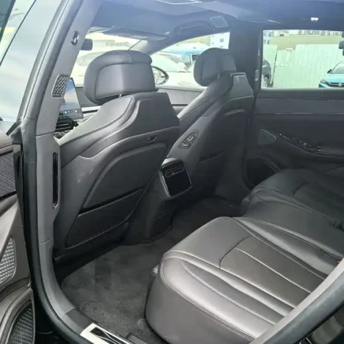Used Denza Z9 2024 1100km four-wheel drive Max version