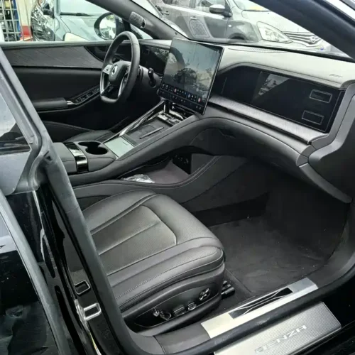 Used Denza Z9 2024 1100km four-wheel drive Max version