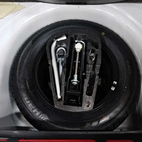 Used Volkswagen Polo 2016 1.6L automatic comfort model