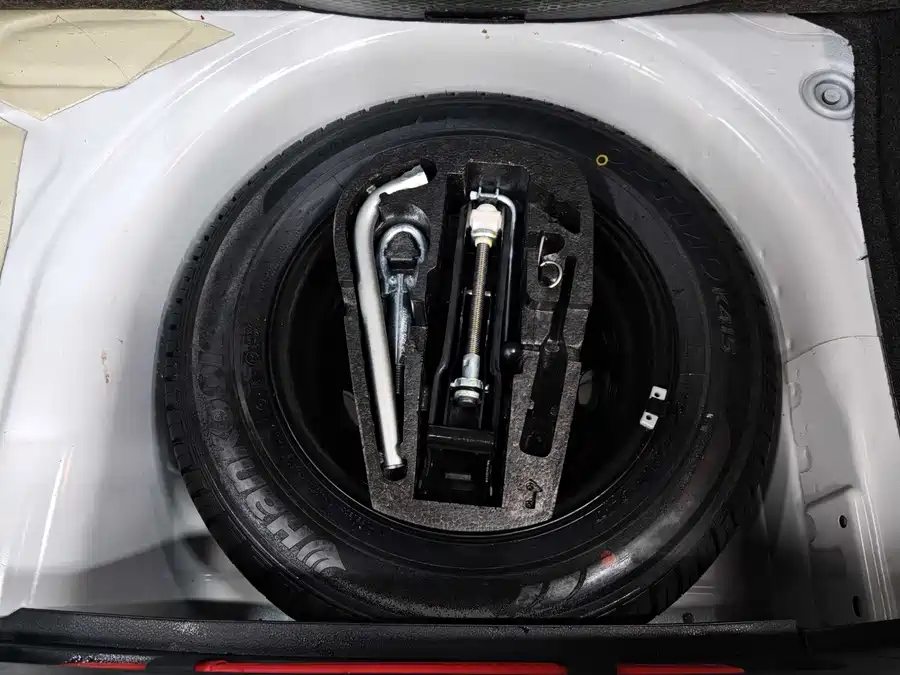 Used Volkswagen Polo 2016 1.6L automatic comfort model