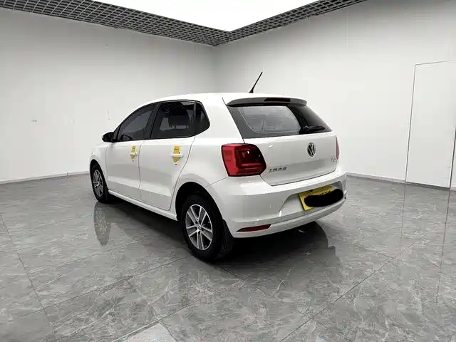 Used Volkswagen Polo 2018 1.5L automatic safe driving model