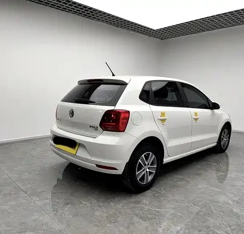 Used Volkswagen Polo 2018 1.5L automatic safe driving model