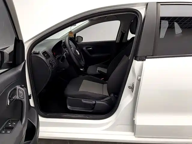 Used Volkswagen Polo 2018 1.5L automatic safe driving model