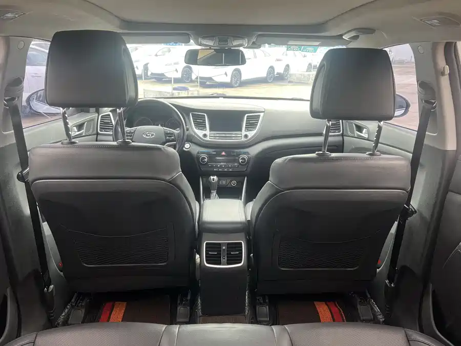 Used Hyundai Tucson 2015 1.6T dual-clutch two-wheel drive intelligent model