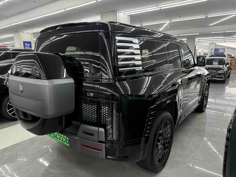 Used BYD Yangwang U8 2023 Deluxe Edition