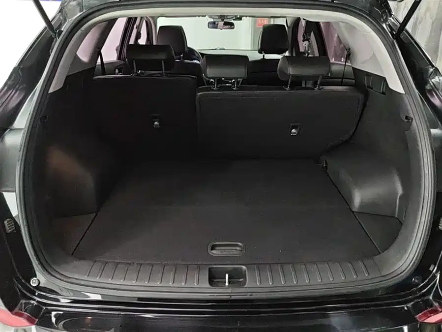 900x675_0_q87_c42_autohomecar__ChxpV2mhXHyAaeJ0AAHEUSgqUQ4766.jpg.webp Used Hyundai Tucson 2015 1.6T dual-clutch two-wheel drive intelligent model