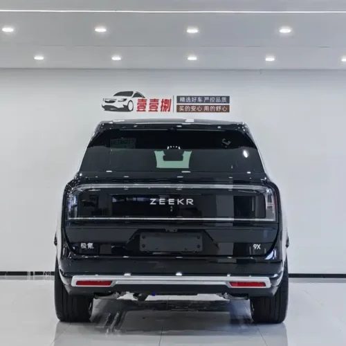 900x675_0_q87_c42_autohomecar__ChxpV2mhYq-AdyY2AAVwOCmB0yk962.jpg.webp Used Zeekr 9X 2025 Hyper Edition 70kWh