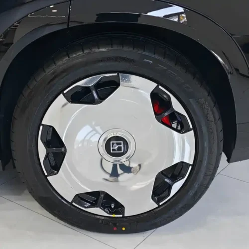 900x675_0_q87_c42_autohomecar__ChxpV2mhYrKAVMaAAAXwHqAHSlk061.jpg.webp Used Zeekr 9X 2025 Hyper Edition 70kWh