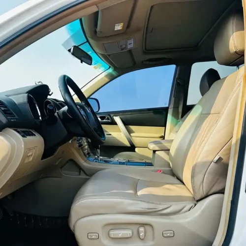 900x675_0_q87_c42_autohomecar__ChxpV2mib8WAc1OLAAgBBoAuaUk983.jpg.webp Used Toyota Highlander 2009 2.7L 2WD 7-seat luxury version