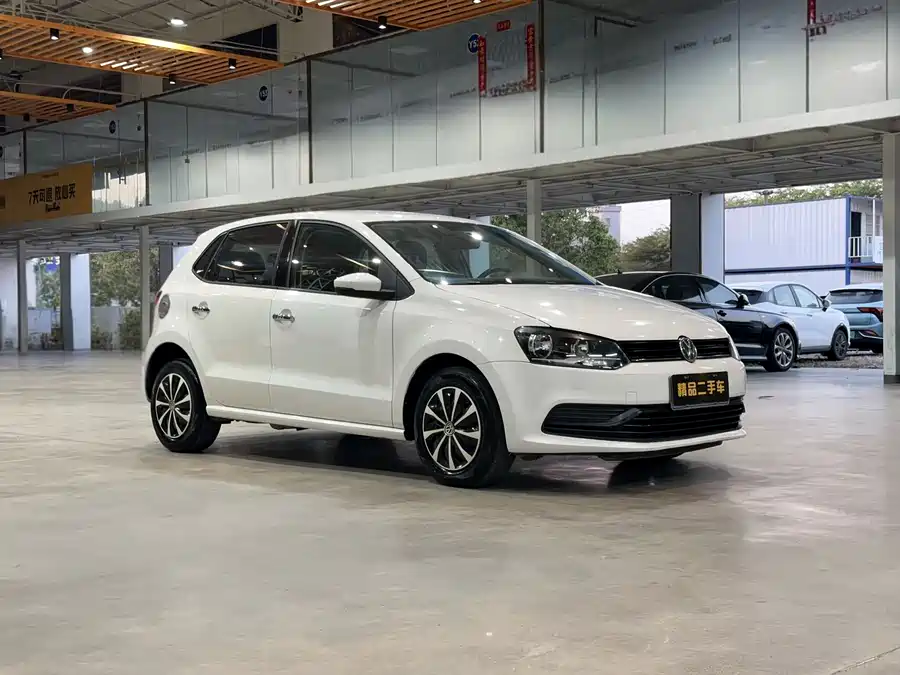 Used Volkswagen Polo 2016 1.4L automatic fashion model