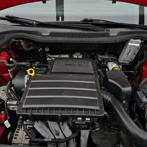 900x675_0_q87_c42_autohomecar__ChxpV2mipWGAWNGnAAJjC9q25BM282.jpg.webp Used Volkswagen Polo 2018 1.5L automatic safety model