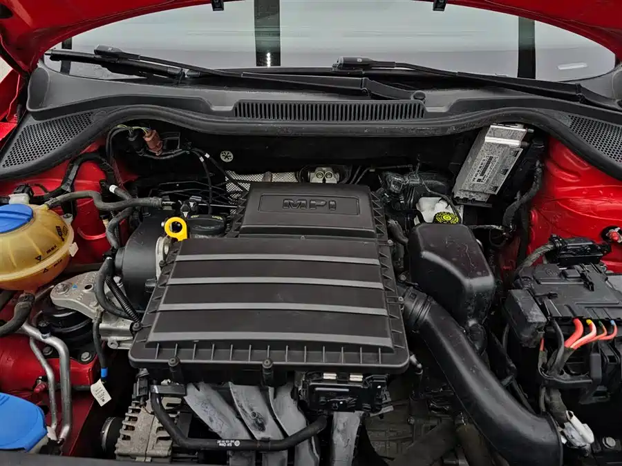 900x675_0_q87_c42_autohomecar__ChxpV2mipWGAWNGnAAJjC9q25BM282.jpg.webp Used Volkswagen Polo 2018 1.5L automatic safety model