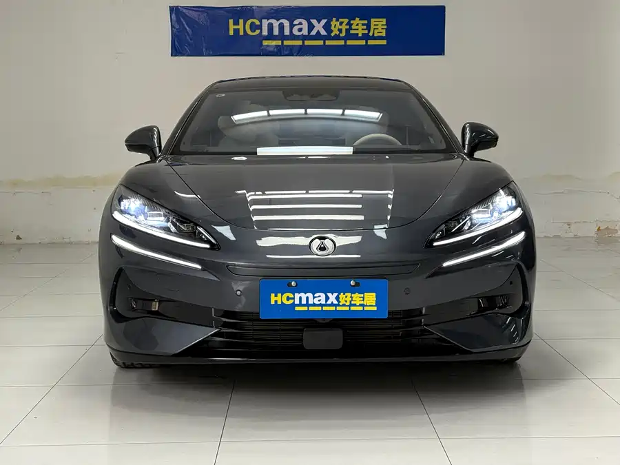 Used Denza Z9 2024 1100km four-wheel drive Max version