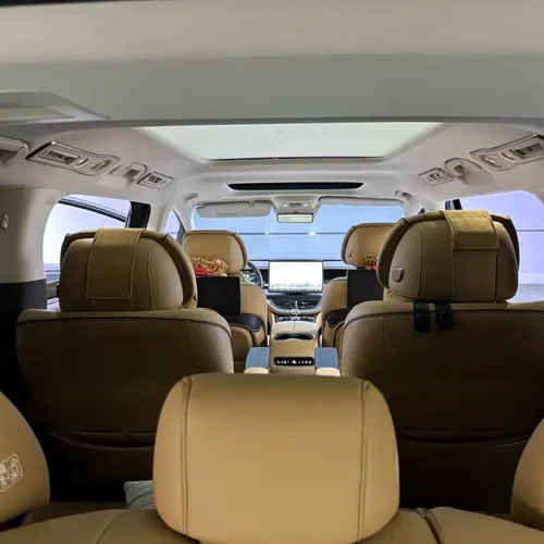 900x675_0_q87_c42_autohomecar__ChxpV2mj5_aAfqlcAAXfsdX_PtQ489.jpg.webp Used Denza D9 2024 DM-i 980 four-wheel drive premium model