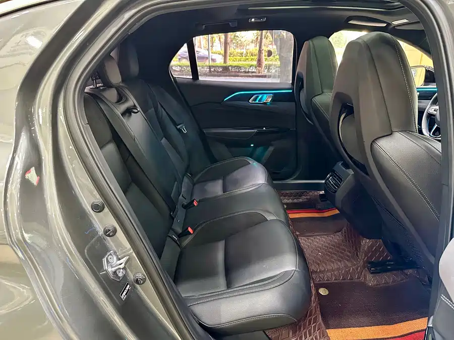 900x675_0_q87_c42_autohomecar__ChxpV2mkI7WAChqdAApxoGwO6nI665.jpg.webp Used Lynk & Co 03 2021 1.5TD DCT Plus
