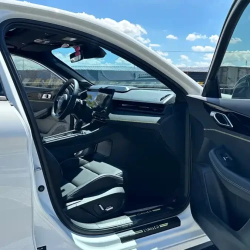 900x675_0_q87_c42_autohomecar__ChxpV2mlCVeACN5lAAhpj9QAdX8758.jpg.webp Used Lynk & Co 03 2023 1.5TD DCT Pro