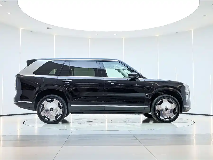 900x675_0_q87_c42_autohomecar__ChxpV2mlUjCAVJ0hAAEbQkDrgr4931.jpg.webp Used Zeekr 9X 2025 Hyper Edition 70kWh